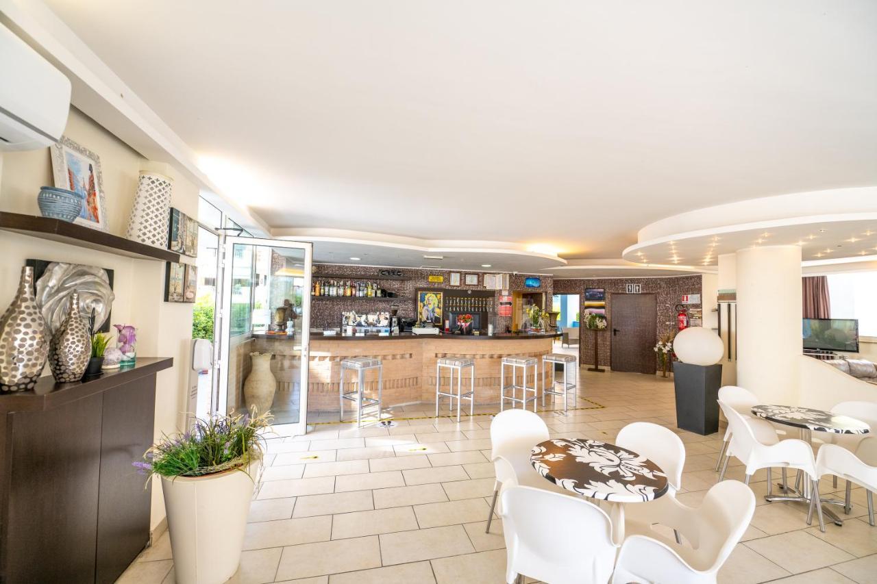 Di Matteo Hotel Roseto Degli Abruzzi Luaran gambar