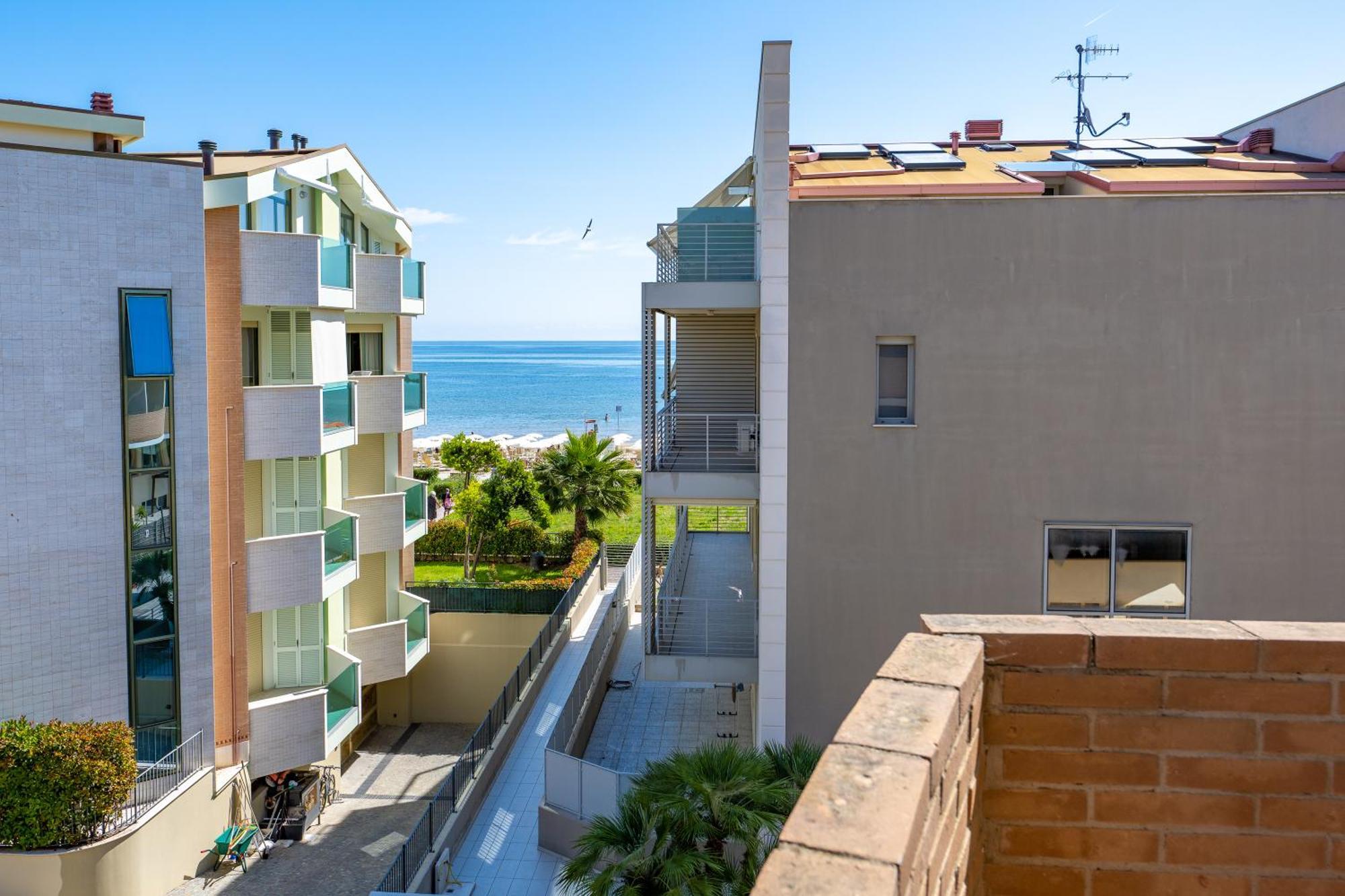 Di Matteo Hotel Roseto Degli Abruzzi Luaran gambar