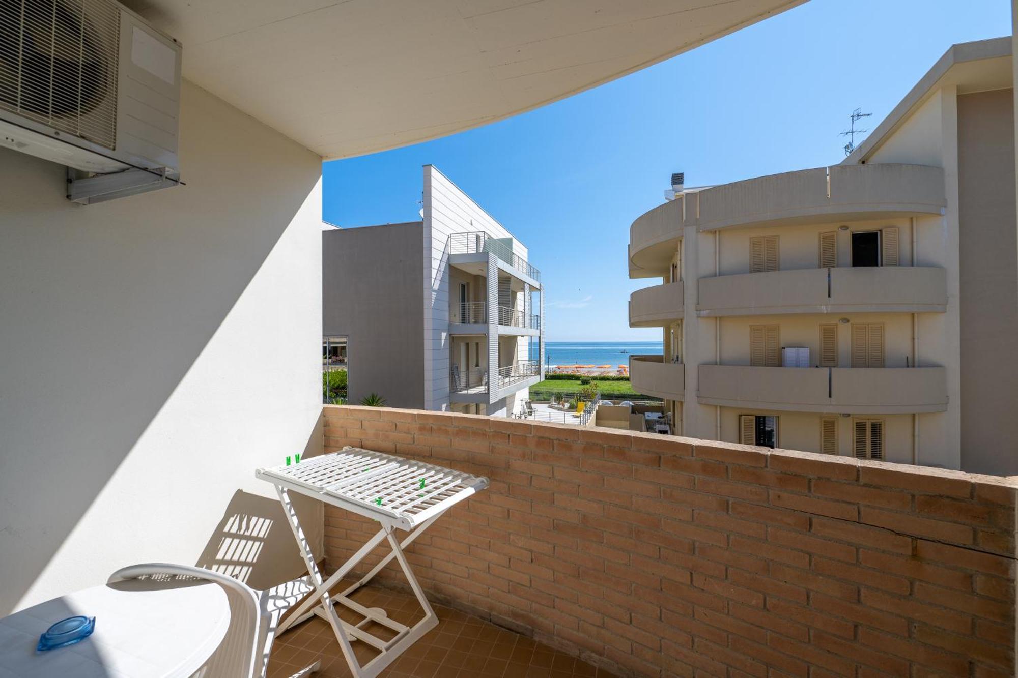 Di Matteo Hotel Roseto Degli Abruzzi Luaran gambar